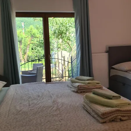 Brne Family House Postojna