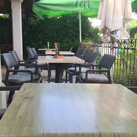 Apartment Brne Family House Postojna