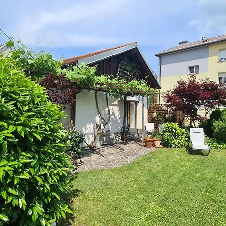 Apartment Brne Family House Postojna