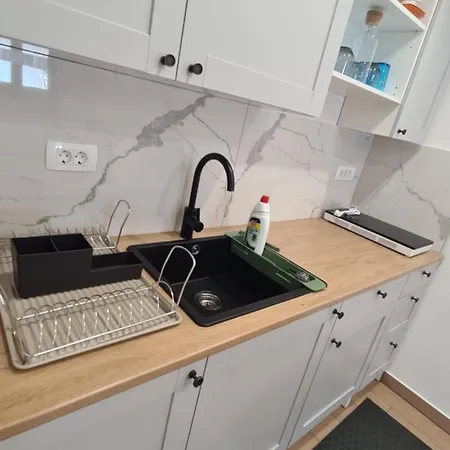 Brne Family House * بوستوينا