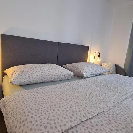 شقة Brne Family House بوستوينا