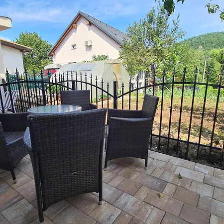 Brne Family House Apartment Postojna