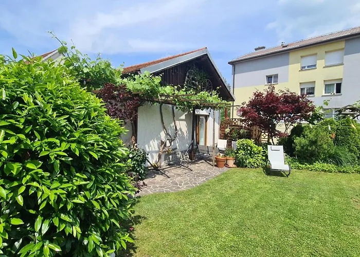 公寓 Brne Family House 波斯托伊纳