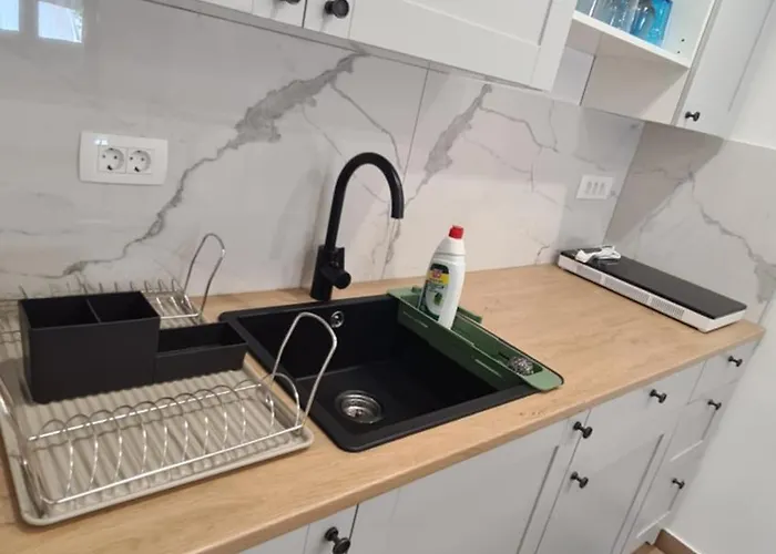 Brne Family House * 波斯托伊纳