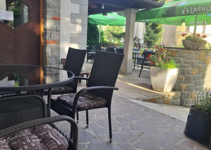 公寓 Brne Family House 波斯托伊纳